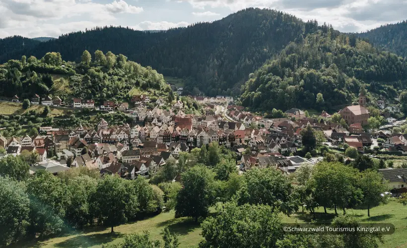 Pueblo de Schiltach en la selva negra Alemania